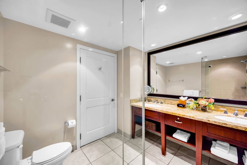 Start the day at the guest bath vanity with plenty of counter space, plus LOccitane amenities for a polished finish.