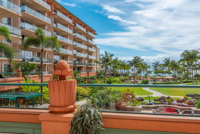 Walking paths leading to the beach and one of several pools and hot tubs HKK-225