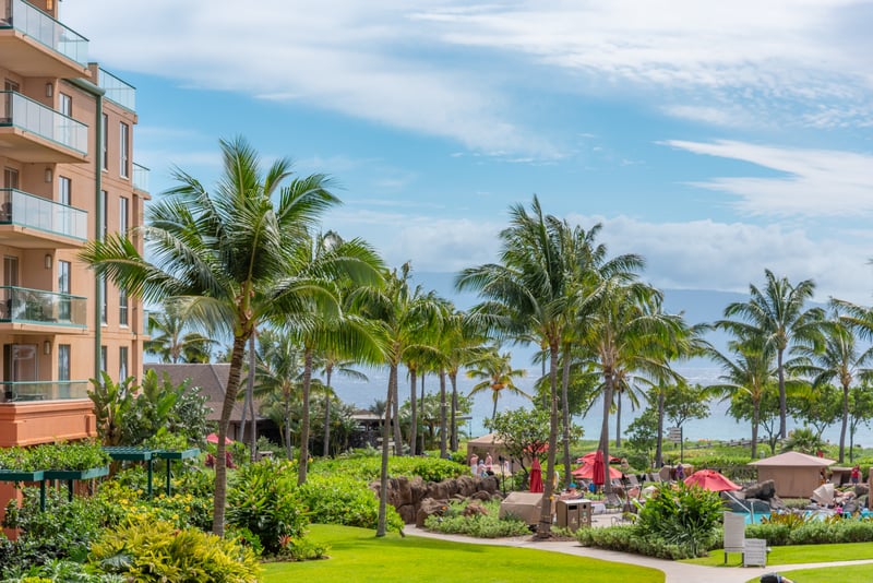Wide span views of paradise throughout this beautiful villa HKK-225