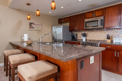 Luxury finishes with custom marble counters - breakfast bar seating for 3 HKK-225