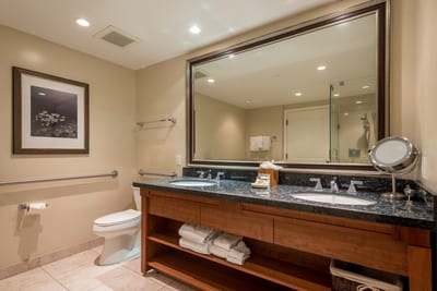 Large oversized mirror and layout HKK-424