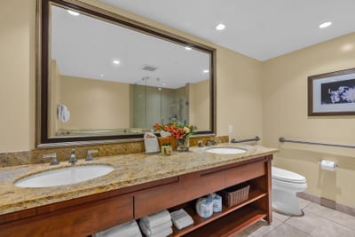 A clean and convenient guest bathroom space