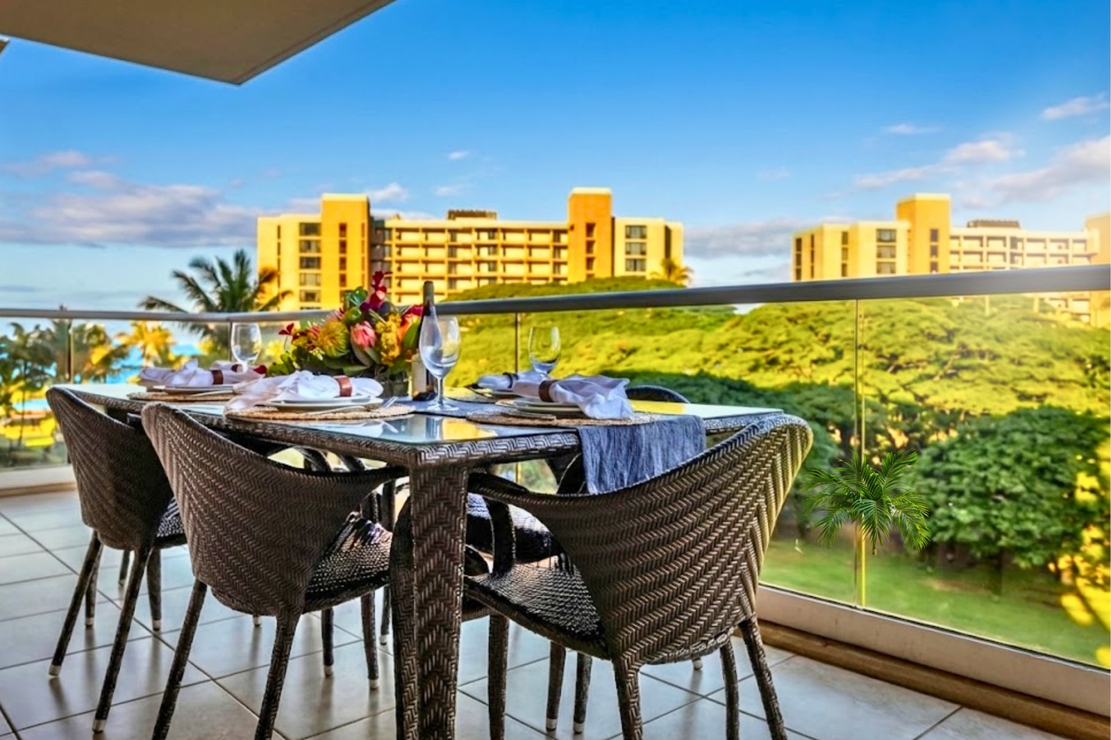 Dine outdoors while overlooking lush greens and island scenery HKK-434