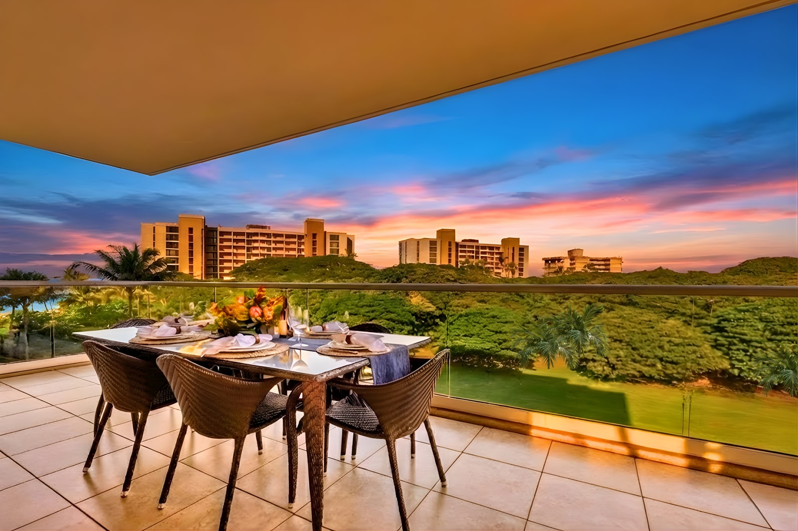 Enjoy gorgeous sunsets with wide views and fresh breezes HKK-434