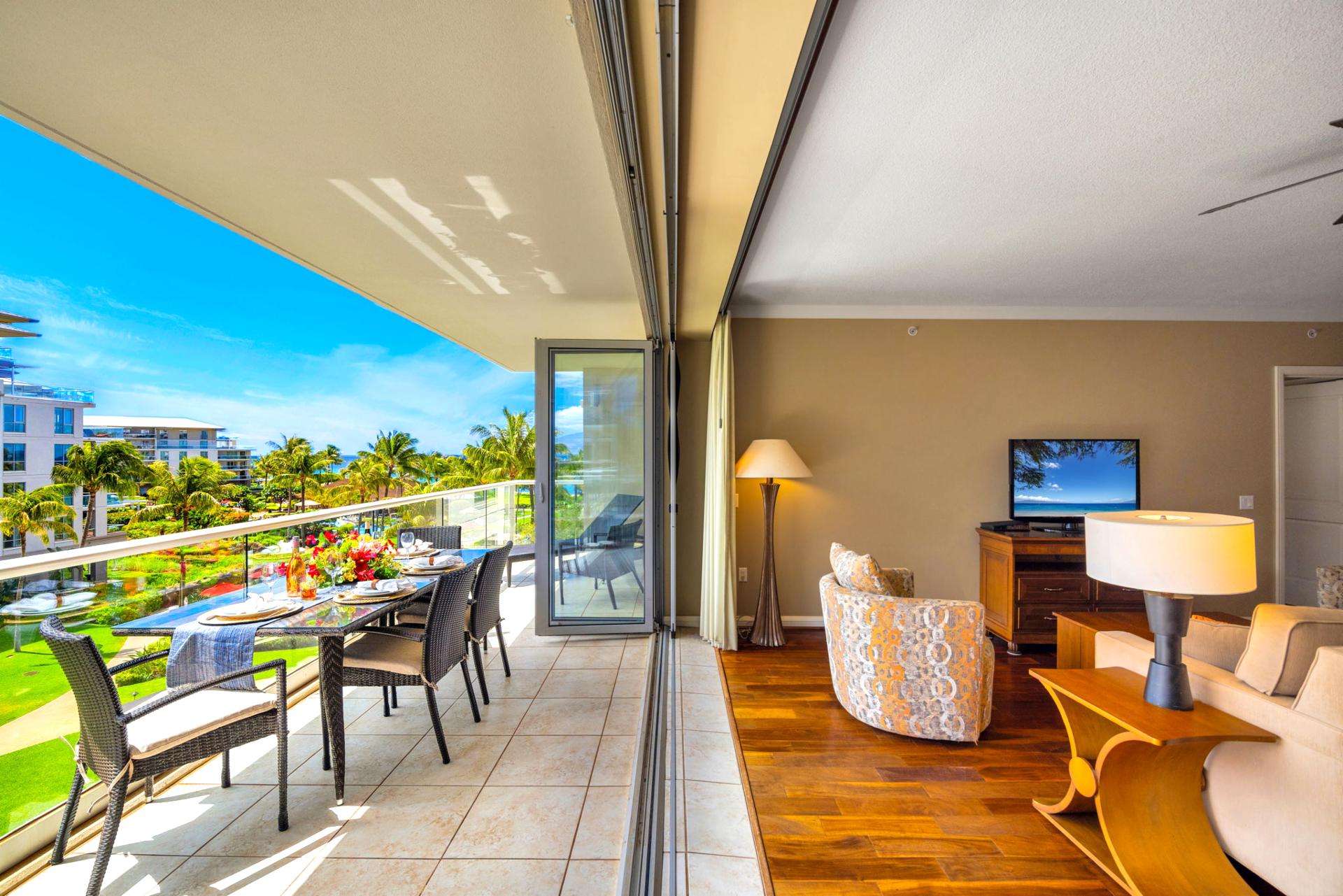 Slide open the doors and let the island breeze flow through