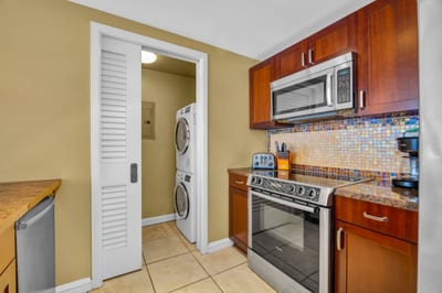 Convenient laundry nook keeps vacation stress free