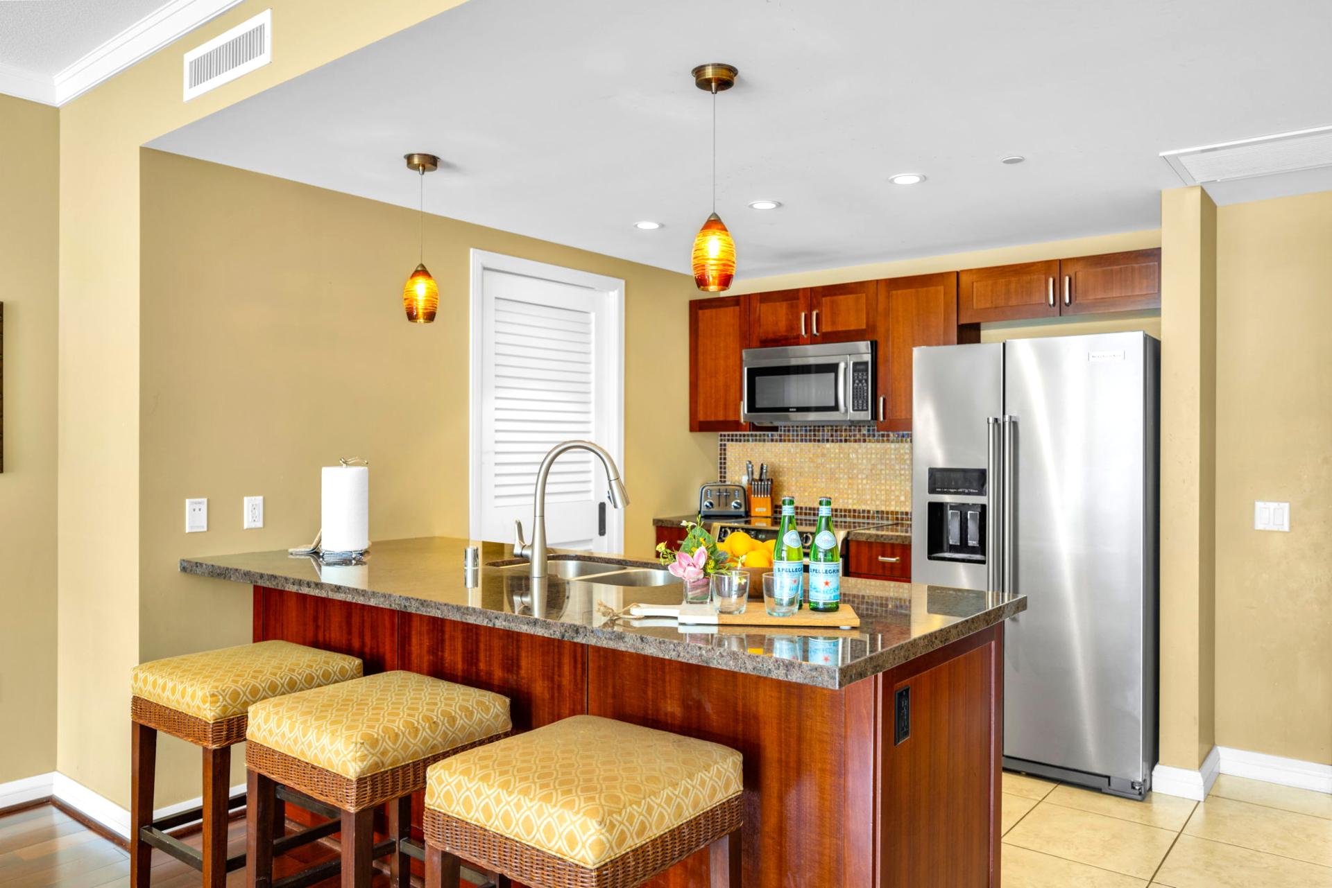 Modern kitchen with plenty of space to gather