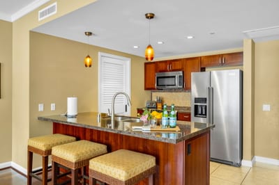 Modern kitchen with plenty of space to gather