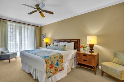 Bright and airy master bedroom with island style