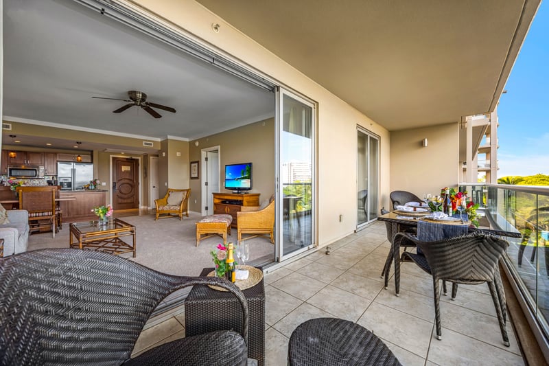 The lanai was made for unwinding after a day spent exploring all Ka'anapali has to offer