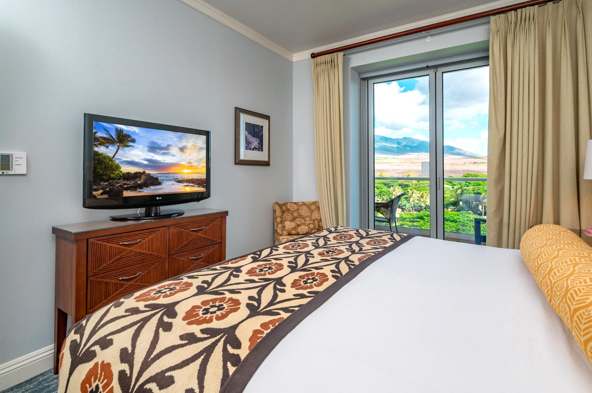 Wake up to island breezes and blue skies