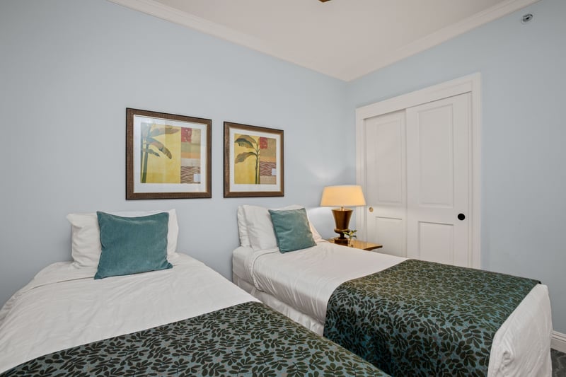 Inviting twin bedroom for restful nights before the next island adventure