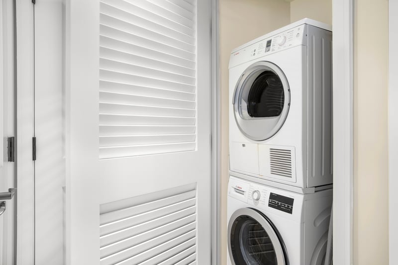 Convenient in-unit washer and dryer—perfect for extended stays or beach days!