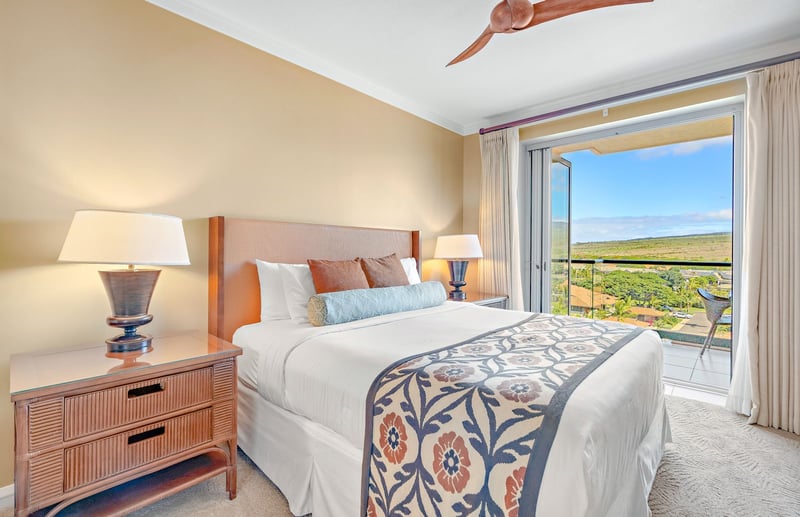Wake up to mountain views, tropical serenity, and luxurious comfort. HKK-820