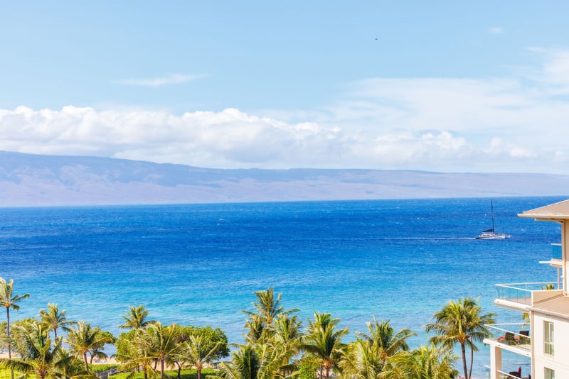 Wide-angle ocean view captures the beauty of Maui’s coastline from the comfort of your lanai.