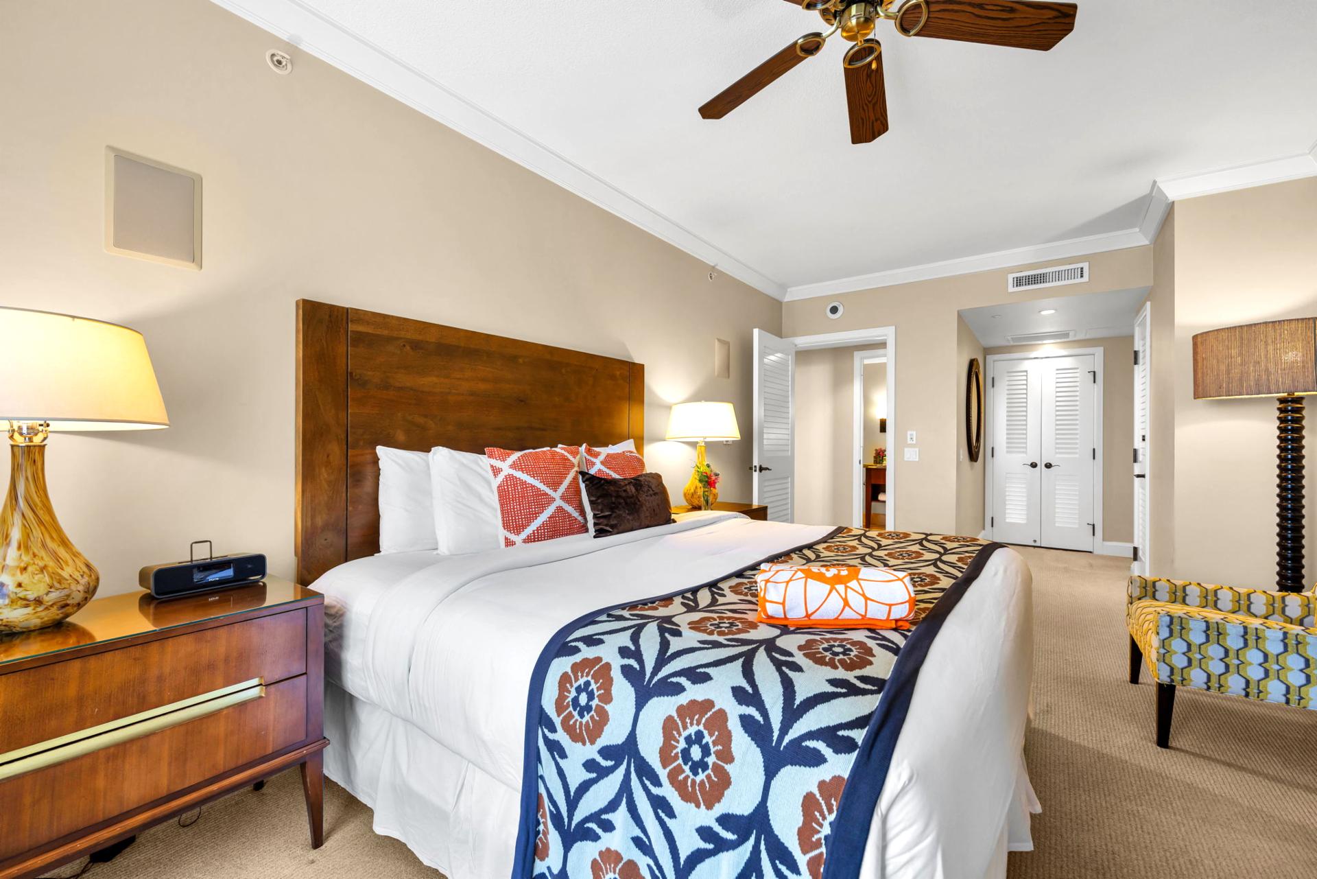 Spacious guest room with King bed and neutral tones for a relaxing stay.