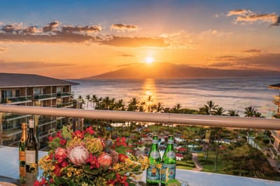 Dine with an ocean view from your private lanai, where tropical blooms and sweeping vistas over Honua Kai pools and the island of Molokai create an unforgettable setting.