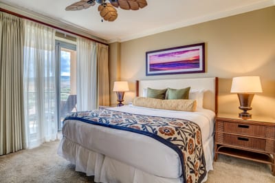 Tropical elegance meets comfort in this luxurious Hawaiian bedroom retreat.