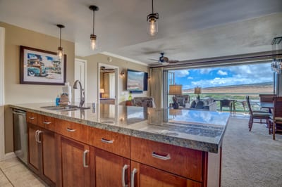 Cook with a view and make memories here for easy breakfasts or chef-inspired meals