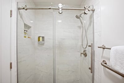 Modern amenities with a hint of tropical charm.