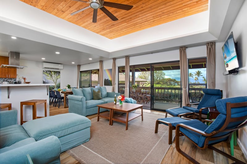 Open-concept elegance meets Maui’s natural beauty.