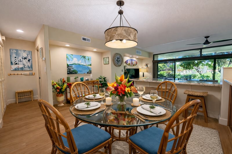 Dining area with seating for four