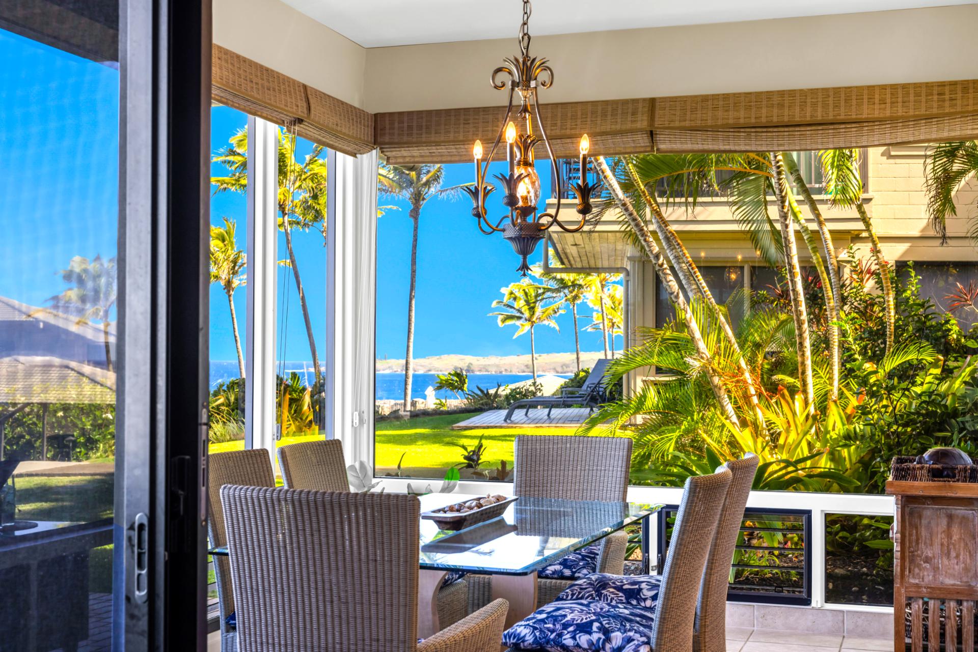 Dine outdoors with ocean breezes and tropical scenery