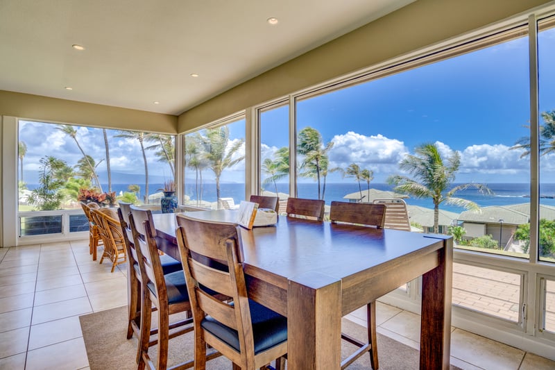 Surrounded by windows and wrapped in aloha spirit, this lanai dining area brings the outside in with ease     KBV-16G4