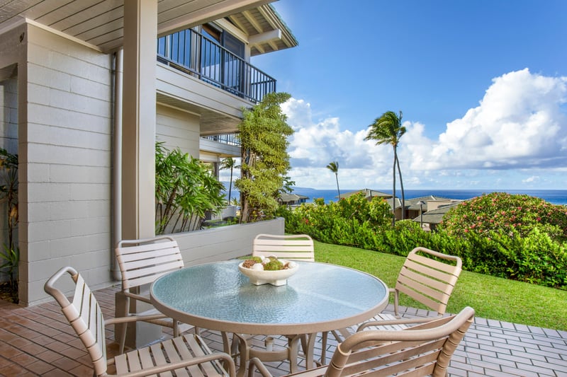Ocean views, island blooms, and a breezy lanai table just waiting for laughs, snacks, and sunset chats   