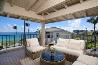 Your new favorite hangout spot comes with cushiony comfort, coastal charm, and a front-row seat to paradise KBV-24B2