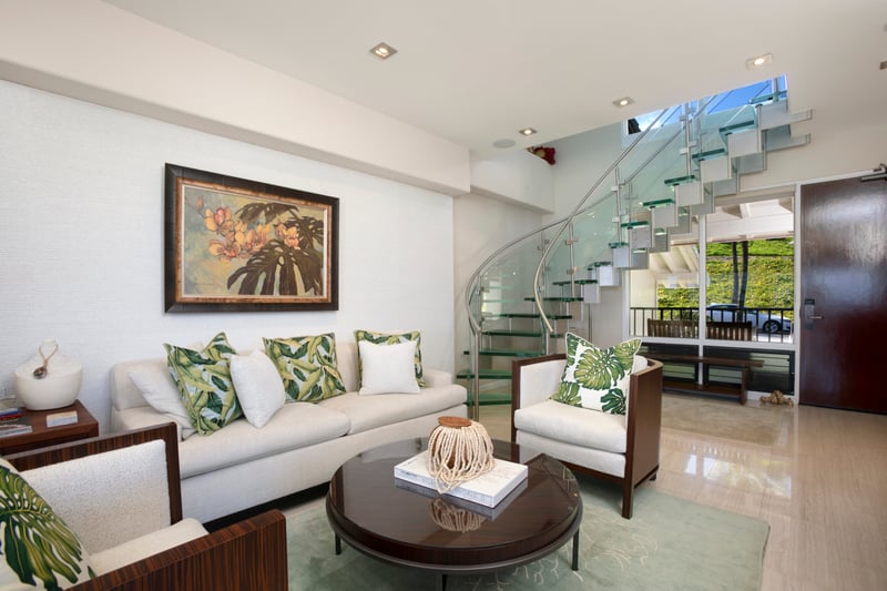 Spiral dreams and seaside beams—this room was made for sipping and sighing