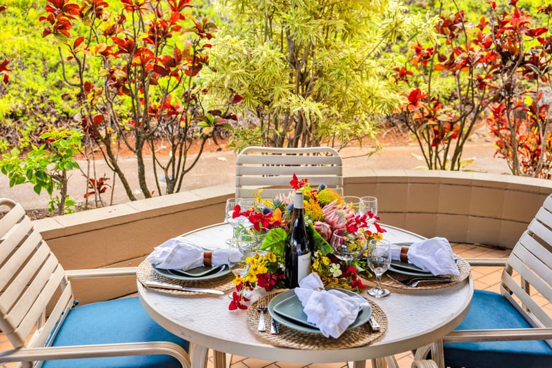 Al-fresco dining at its finest KBV-24G3