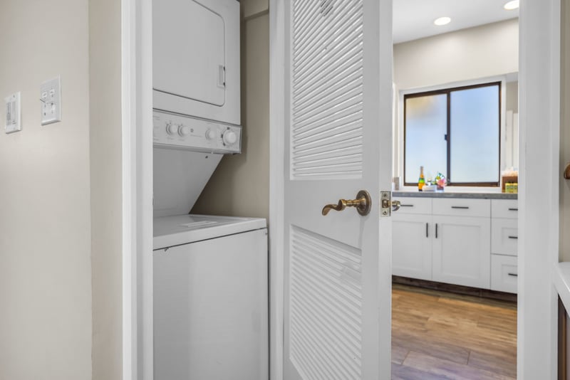 In-unit laundry for your convenience, with a starter pack of laundry detergent included. KBV-24G3