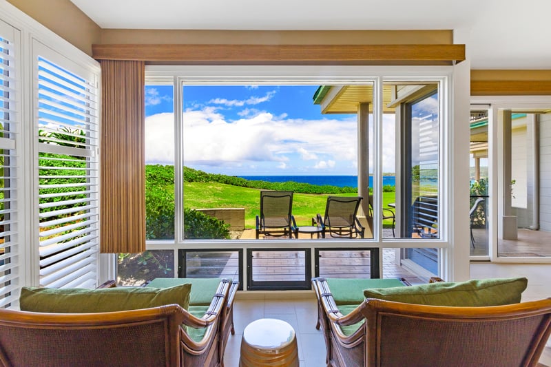 With every chair facing the horizon, this lanai invites you to stay a little longer each time KBV-30G2
