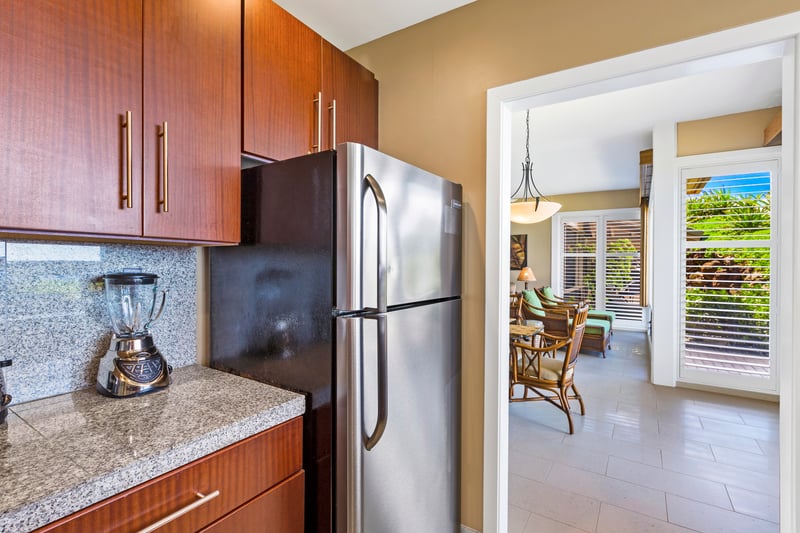 Island life made easy with modern appliances and everything you need at your fingertips KBV-30G2