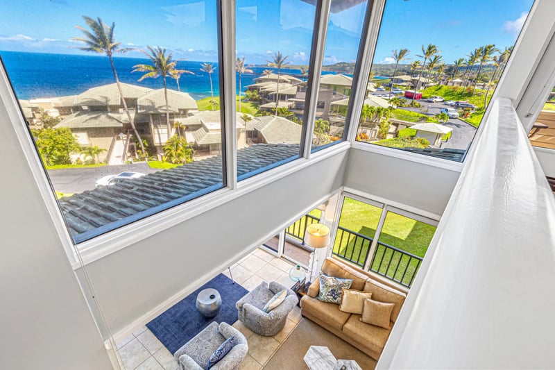 Look out across the resort grounds and surrounding palms from your Master Bedroom, while still feeling connected to the main living space.