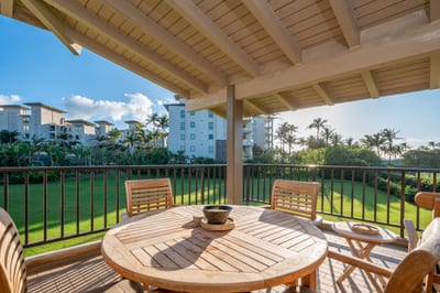 Celebrate togetherness in a beautiful setting where every meal is framed by the vibrant colors of nature and soothing island views.