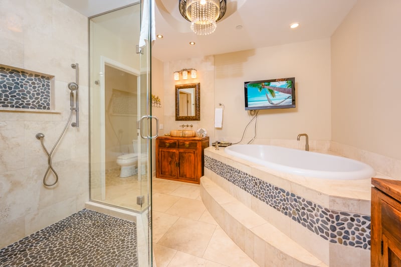 A bathroom made for more than function—this relaxing retreat is where self-care becomes second nature KGV-14P6