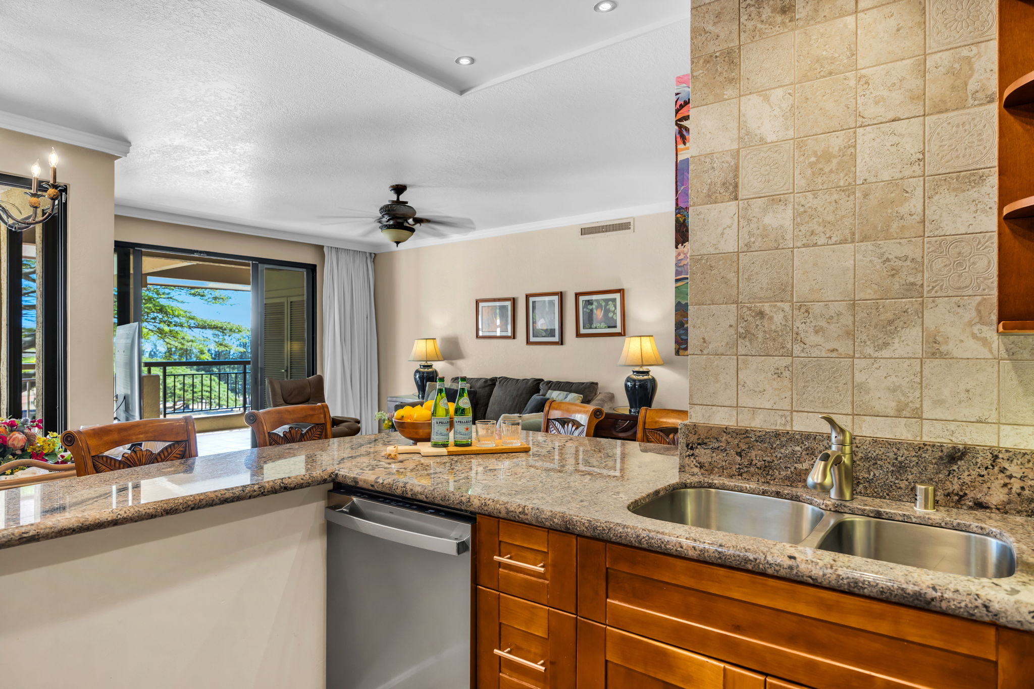 The fully equipped kitchen handles smoothie mornings, snack attacks, and island-fresh dinners with ease