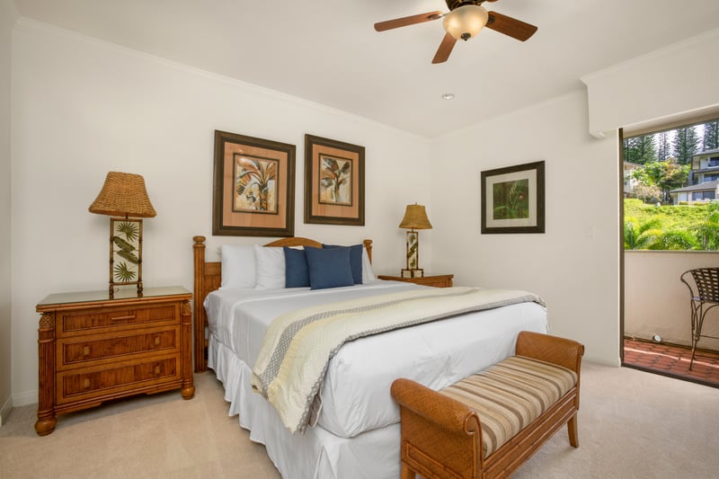 From rattan to relaxation, this bedroom is your all-access pass to sweet dreams and sunny mornings on repeat KGV-17V3