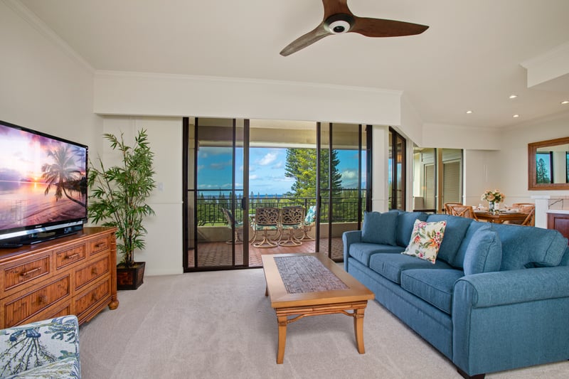 Bold blues, breezy vibes, and balcony bliss—this is your dreamy escape from reality, one palm tree at a time KGV-17V3