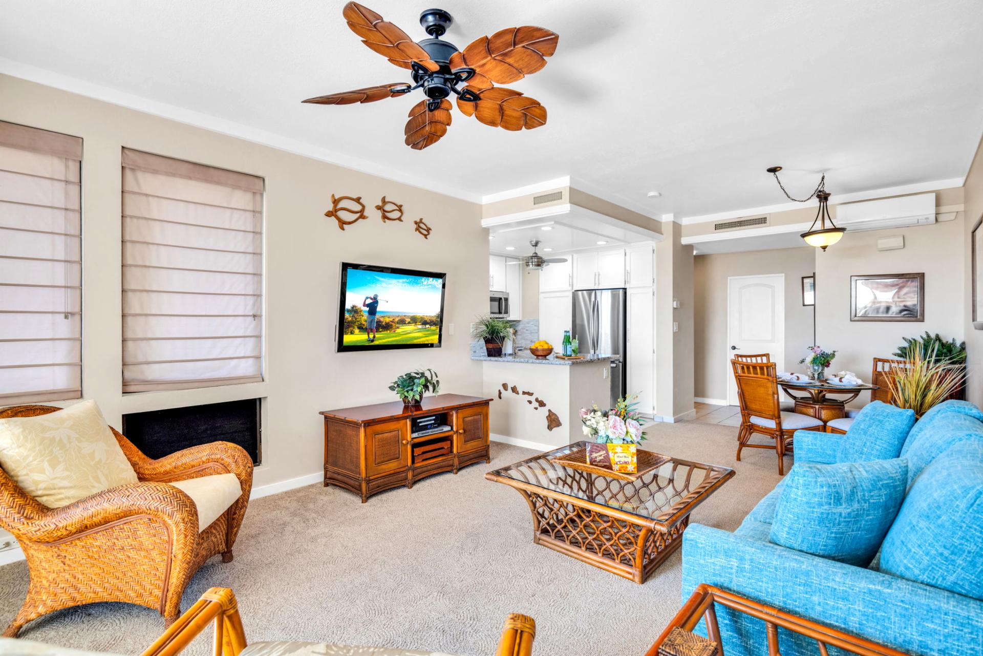 Comfortable living area with island decor, perfect for winding down after a day on the Kapalua trails.