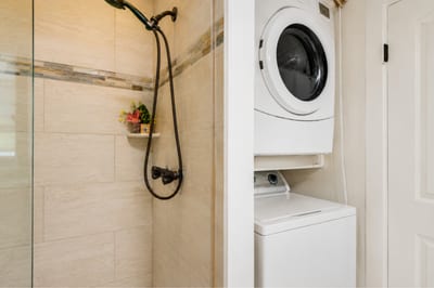A full washer and dryer allow you to pack light and stay fresh throughout your entire stay.