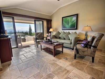 Spacious, sunlit, and just steps from the view—your perfect island recharge spot is ready