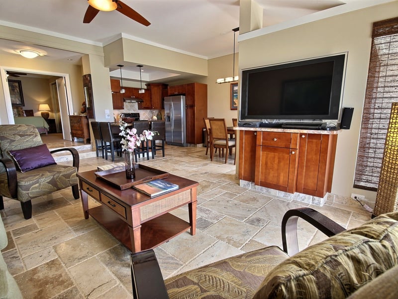 After beach days and pineapple sunsets, this is where the stories flow—around the table, under the fan, island breeze drifting in     KGV-19P3