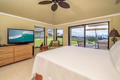 From soft linens to sunset scenes — sleep, sip, and soak in the view from bed KGV-21P2