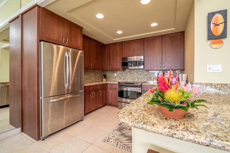 Cook like a pro with top-tier appliances and room to spare. This is where magic happens! KGV-21P2