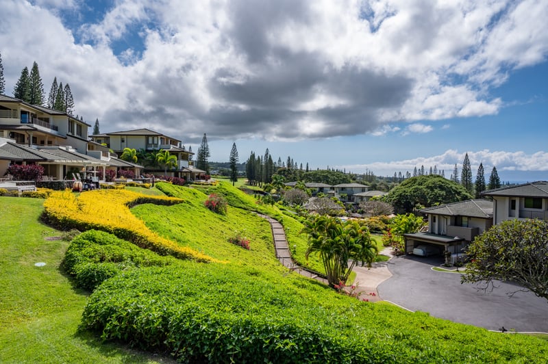Enjoy vibrant tropical gardens, ocean vistas, and rolling hills—all from your peaceful hillside perch in paradise