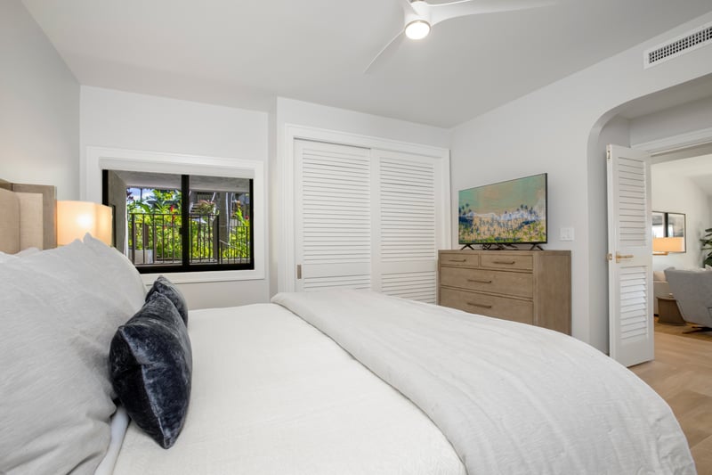  This isn't just a bedroom—it's your personal sanctuary where comfort reigns and every detail feels touched by grace    KGV-22P2