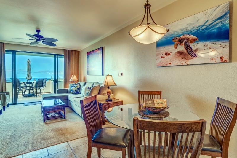 Picture laughter over morning pancakes, the scent of fresh coffee, and a sea breeze drifting in through the open lanai doors